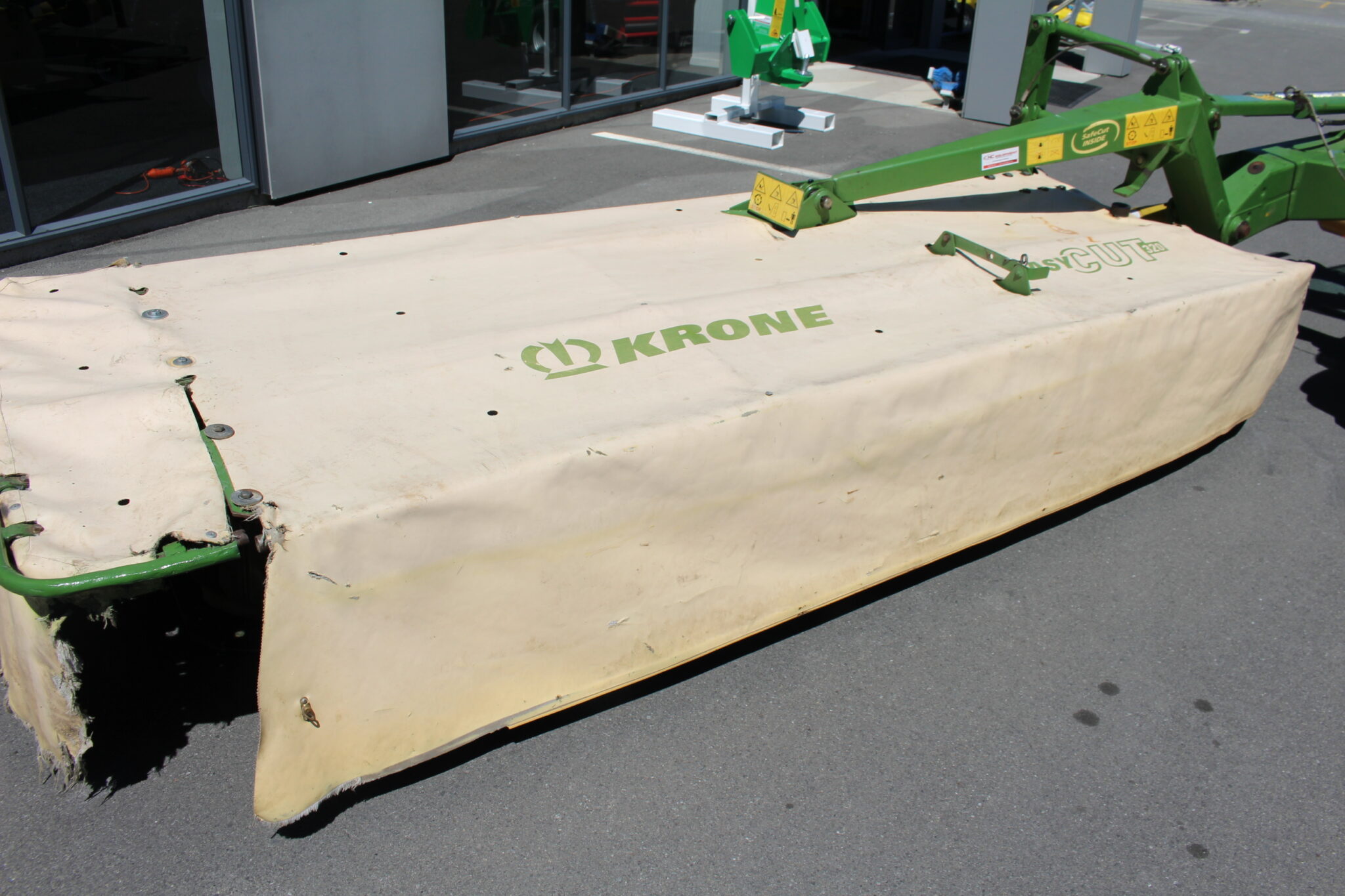 Krone EC 320 7 Disc 3ptl Hay Mower | NC Equipment